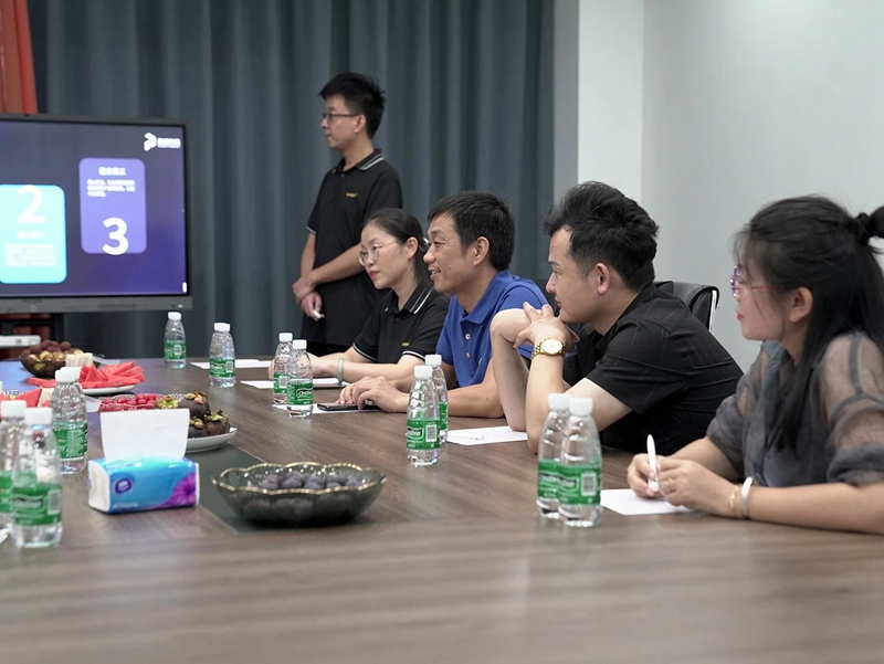 合作引领，创印未来！爱普生董事长一行到访博天堂网址！